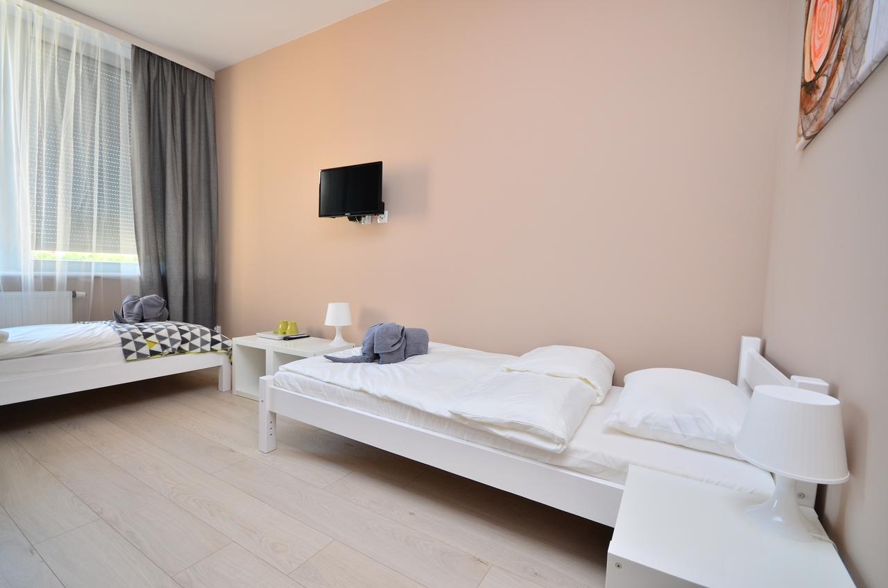 G'Hostel Deszczno Экстерьер фото